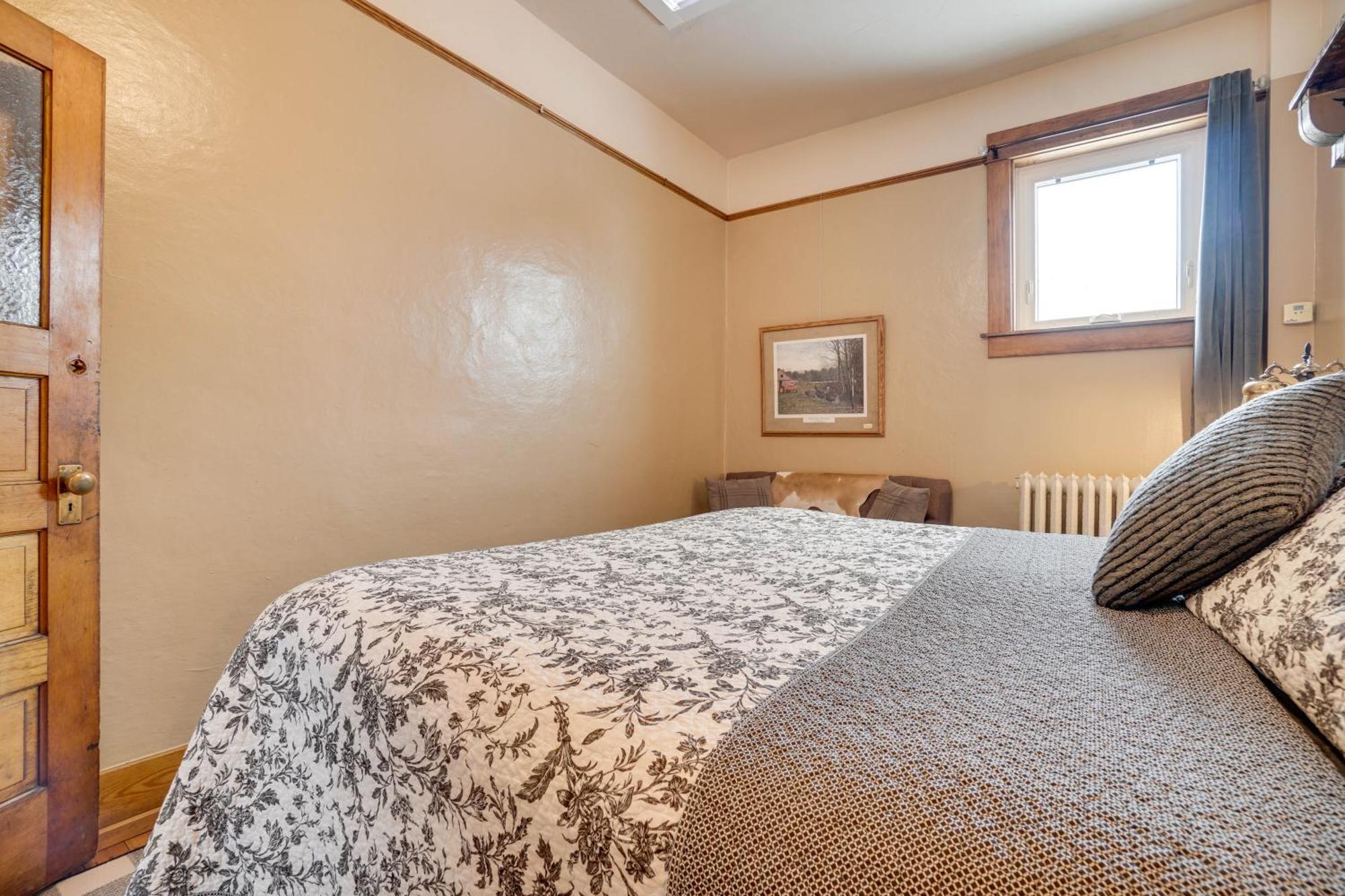 Vintage Downtown Laramie Apartment With Deck! Zewnętrze zdjęcie